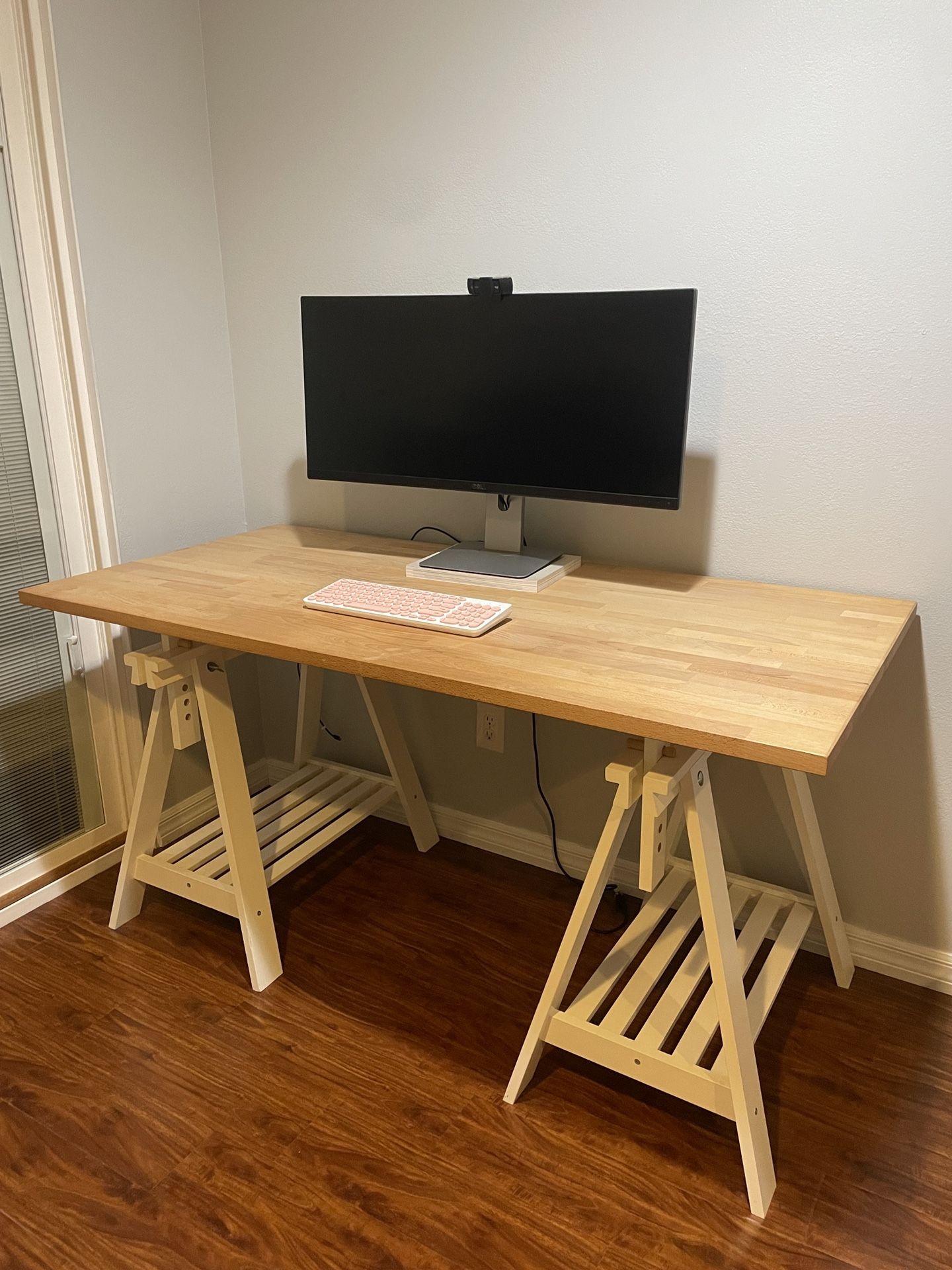 Solid wood IKEA birch desk MÅLSKYTT / MITTBACK 55 1/8x23 5/8 
