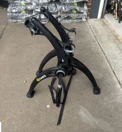 Like New Saris Bones 2 Trunk Bicycle Rack for 2 Bicycles