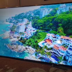 70" TCL Google Android Smart Tv 4k Great Condition Less Than Year Old.  Great Quality Pic Come With Free Swivel Mount Set 