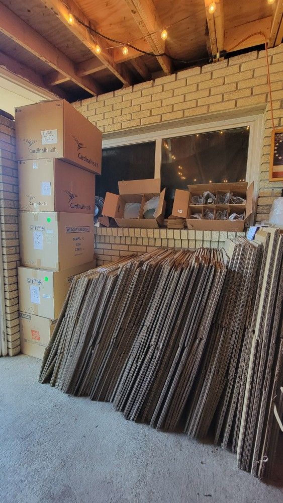 Moving Soon? Stock Up On $1 Boxes In ALL Sizes. Supplies, Kits, And More, Schedule A Pickup Today!