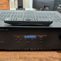 Yamaha R-S202 Stereo Bluetooth Receiver with Remote