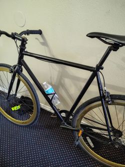 Black Single Speed City Bike