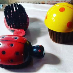 Lady Bug Novelty Brushes bundle Of 3