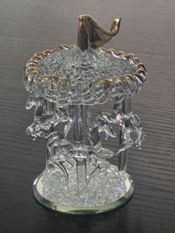 Vintage hand-blown spun-glass carousel figurine