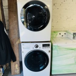 LG gas washer and dryer with a receipt for a 90-day warranty