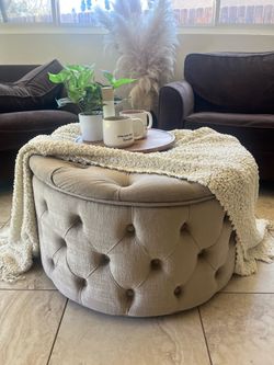 Coffee table chest