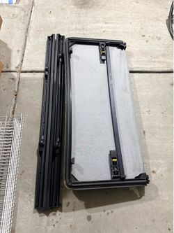 Ram 1500 bed cover Ram box