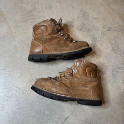 Vintage Hiking Boots 70s