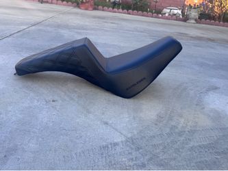 *** LIKE NEW*** Saddlemen Step-Up Rear Lattice Stitch (LS) 2-Up Seat