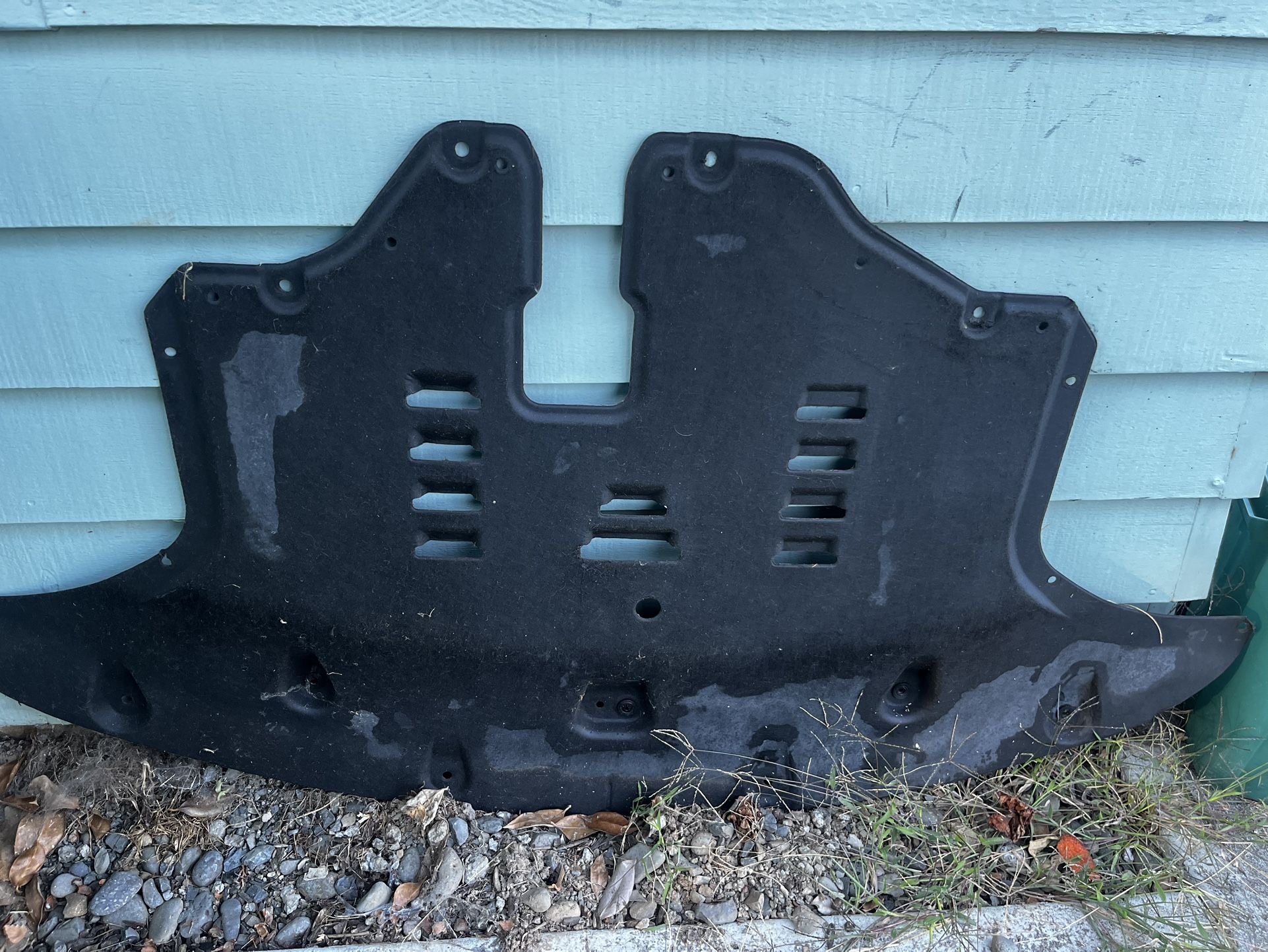 Kia Sorento Engine Splash Shield