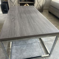 Coffee Table - Living Room Table - For Free