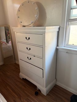 Free dresser
