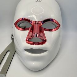 LED Light Therapy Facial Mask – Transform Your Skin at Home