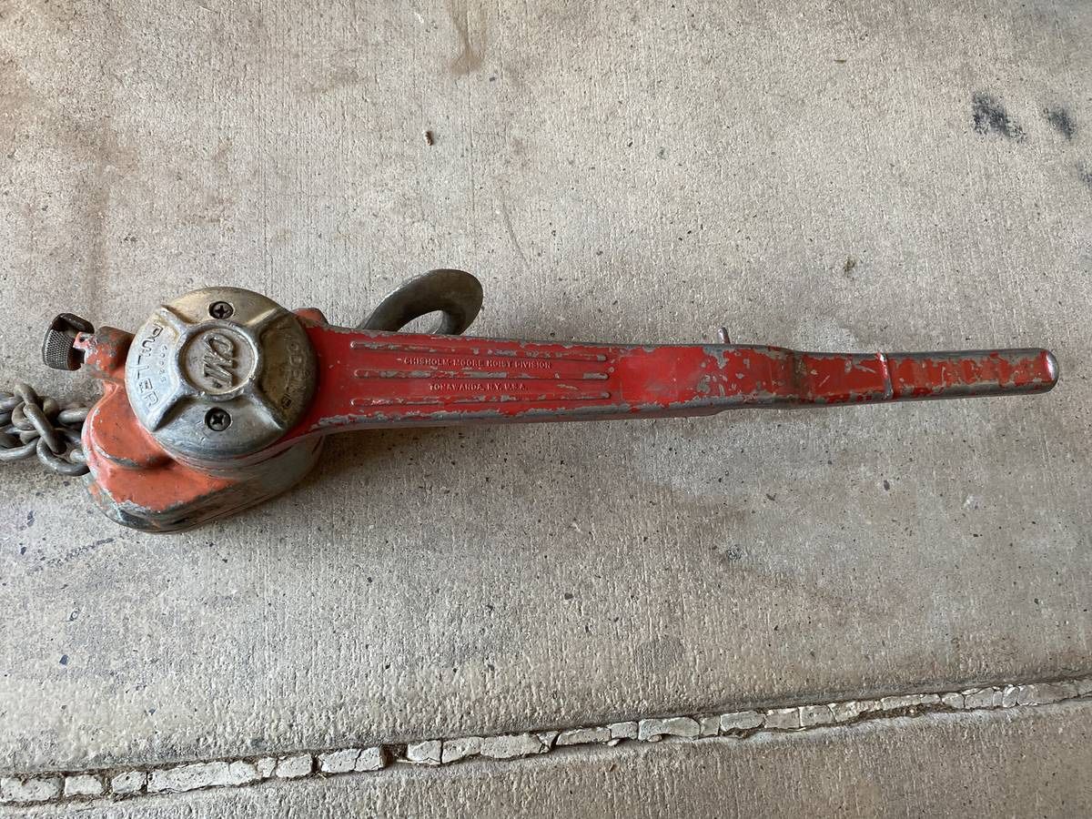 Vintage Chisholm-Moore Hoist Division Model B 40825 Puller 1-1/2 TON