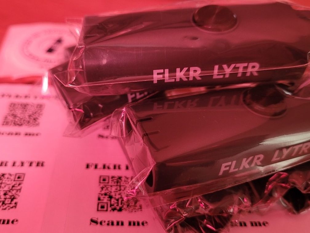 FLKR LYTR Brand New Fidget Spin Lighter Case