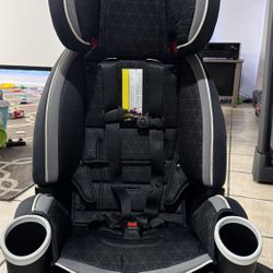 Graco 4Ever DLX 4-in-1 Car Seat (Drew)