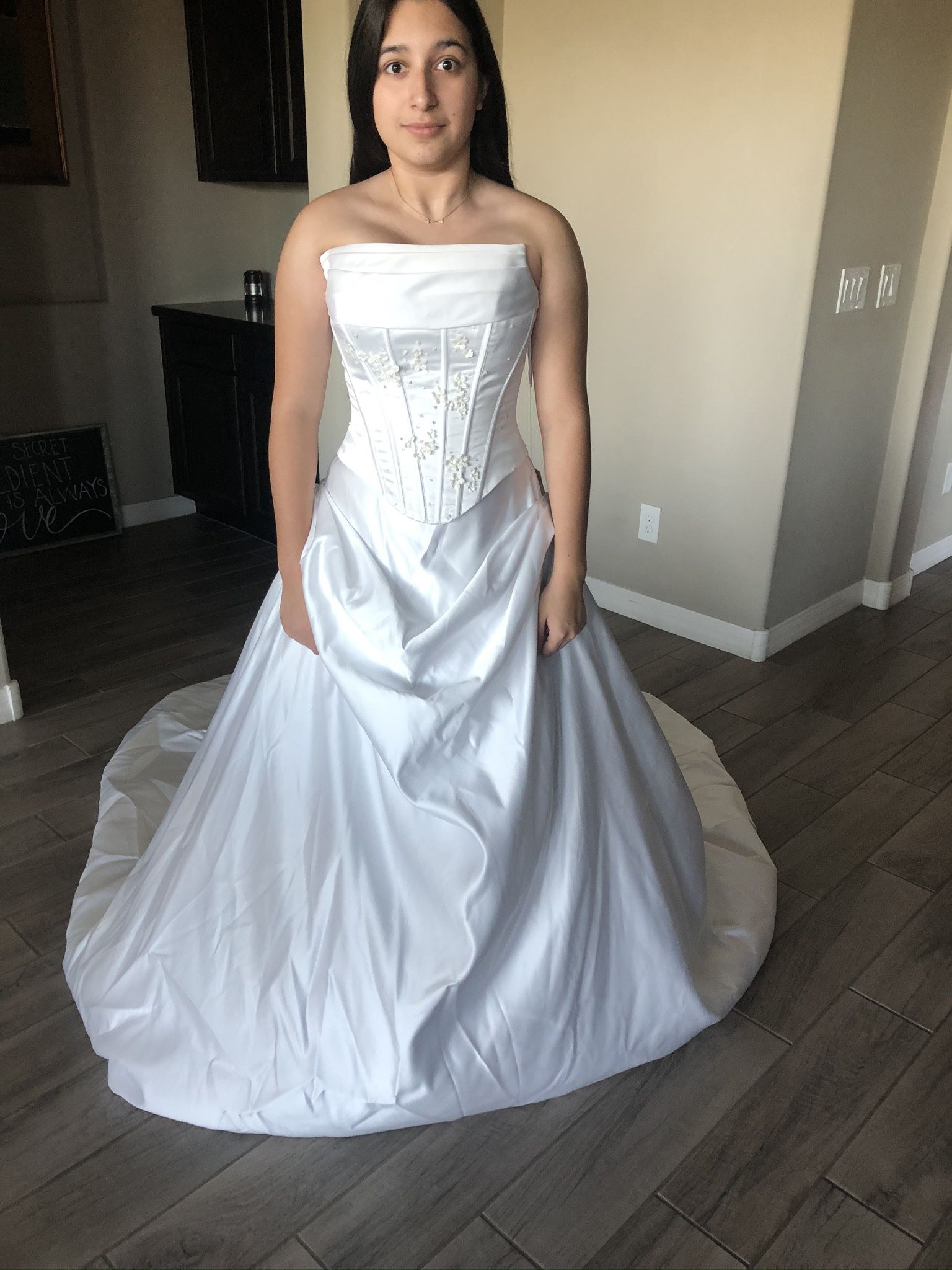 Women’s Dress, Size 8, New, White Color 