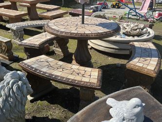 Concrete Table Set