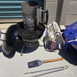 Weber 14" Smokey Joe Kettle Bbq Grill With Extras