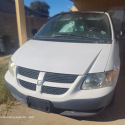 2004 Dodge Caravan