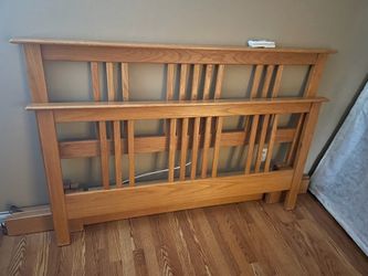 Queen Bedroom Set