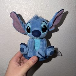 Disney Stitch Magnetic Shoulder Plush
