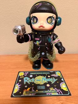 POP MART MEGA SPACE MOLLY 400% Rick and Morty *Limited*