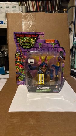 AUTHENTIC TEENAGE MUTANT NINJA TURTLES ACTION FIGURE