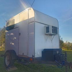 8x5x6 ENCLOSED TRAILER 