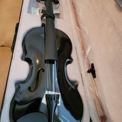New!! Full Sized (4/4) Violin. Ebony