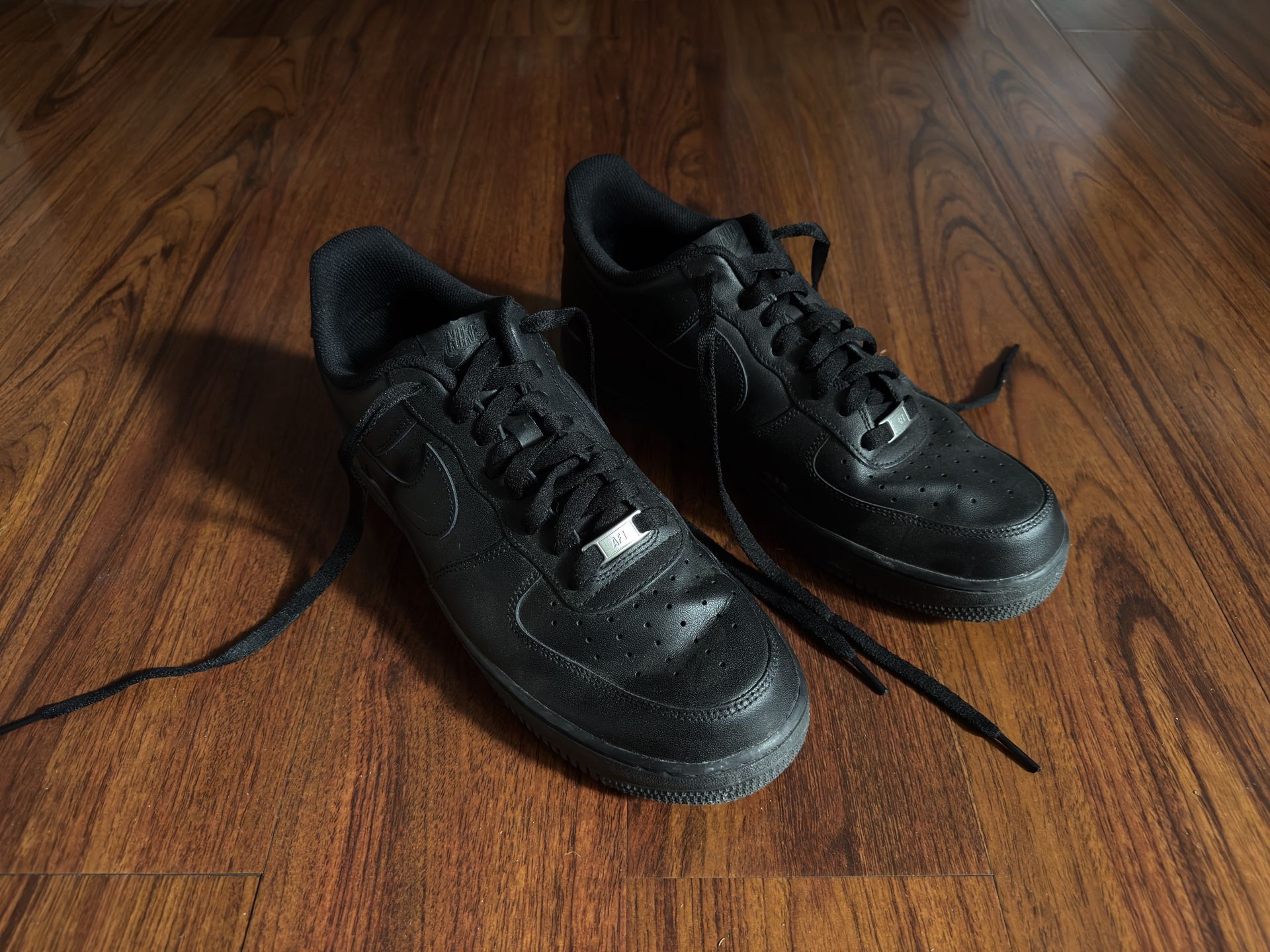 Nike Men’s Air Force 1 07 SIZE 11