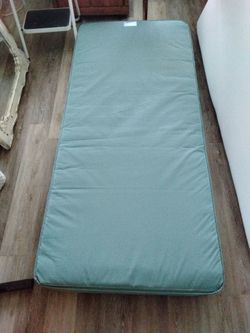 Twin  Mattress waterproof barely used