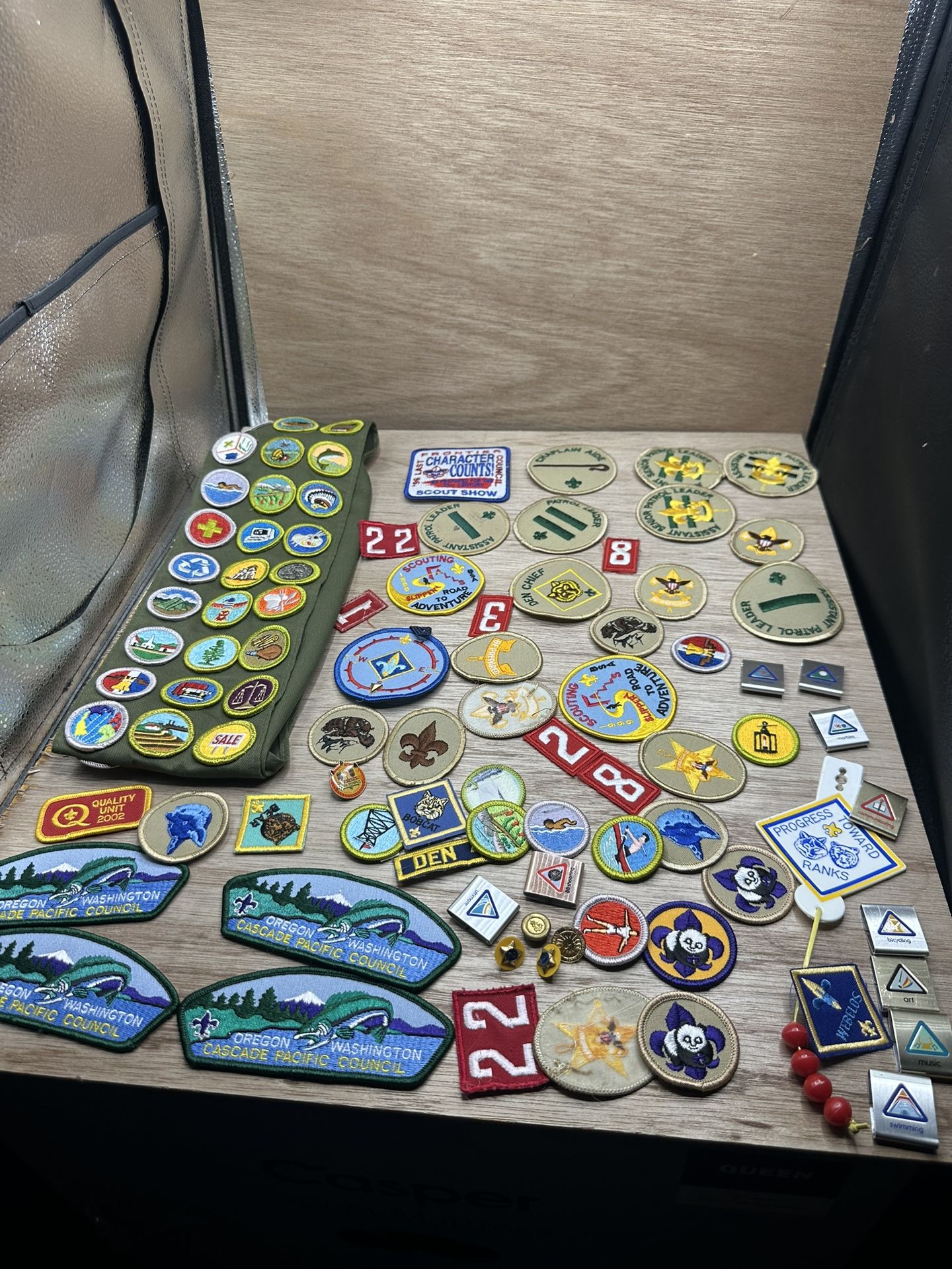 Huge Vintage lot Boy Cub Scouts BSA Patches sash Pins Badges 80s 90s 20s