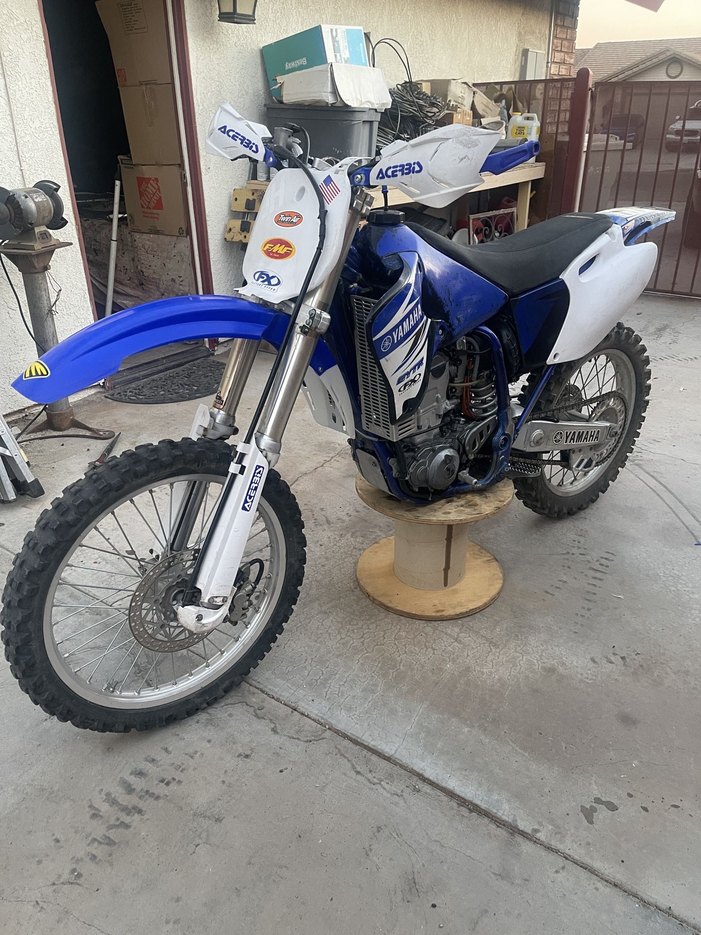 MOViNG $ALE !!!! Has To Go! Yamaha YZ 400