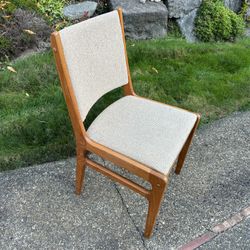 Dania MCM D Scan Chair