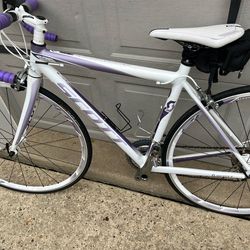 womens Scott road bike