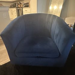 Loveseat