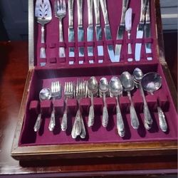 1947 Silver Plated Silverware 53 Pieces Set