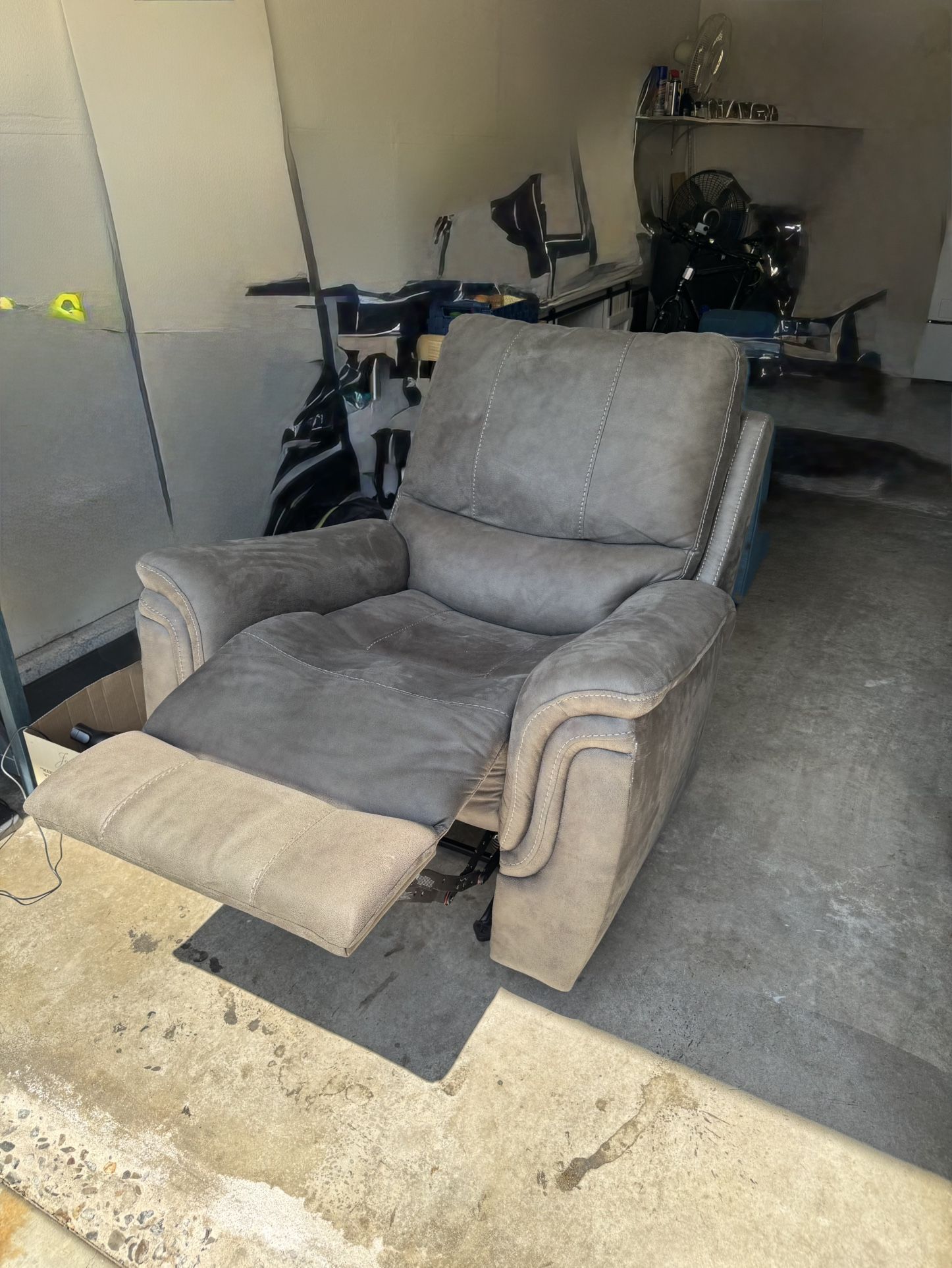 Recliner- Gray