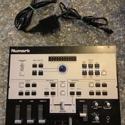 Numark AVM01 Audio/video Mixer