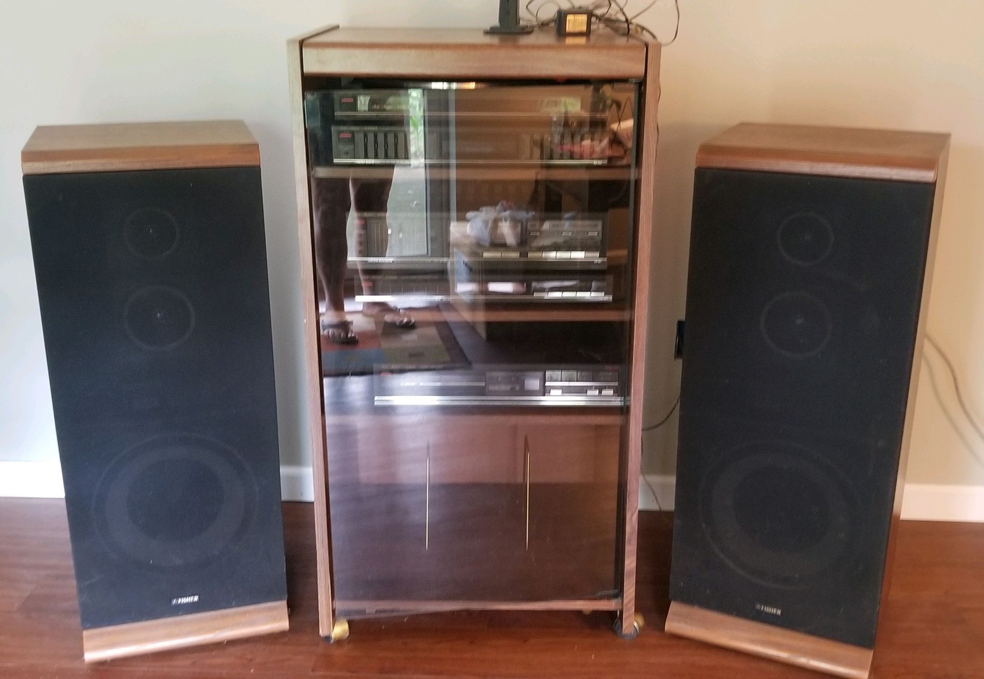 Fisher stereo system