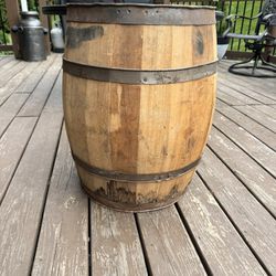 Large Wooden Barrel 24” H x 20” W. It Does Have Two Cracked Slats Pic #2. You Must Pickup