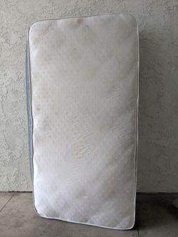 Twin mattress