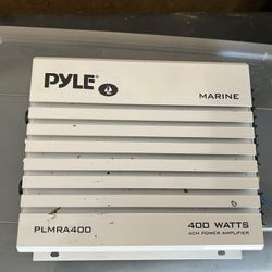 PYLE Marine 400 W Amplifier