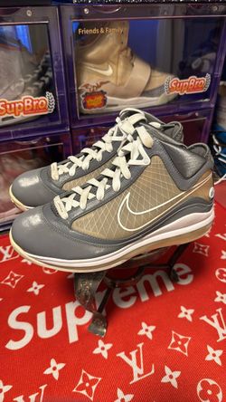 👟 Nike LeBron 7 “Cool Grey” 🩶⚪
