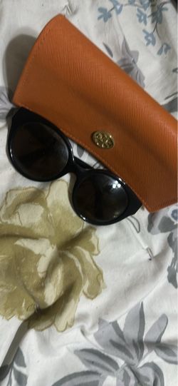 tory burch sun glases