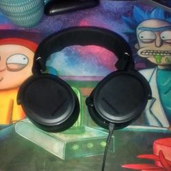 Steelseries Headphones (Wired)