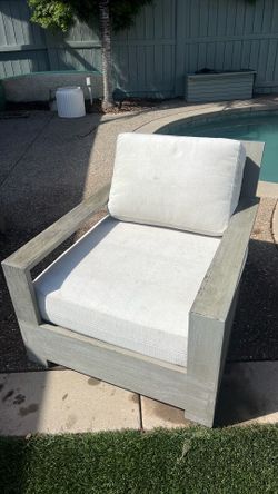 Restoration hardware outdoor chair