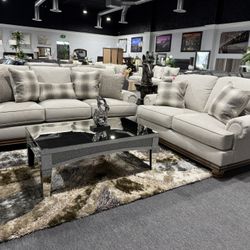 2 Pc Sofa And Loveseat 