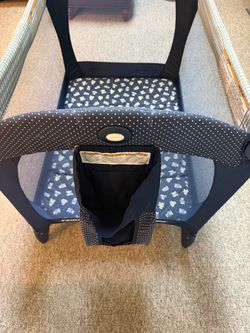 Play pen